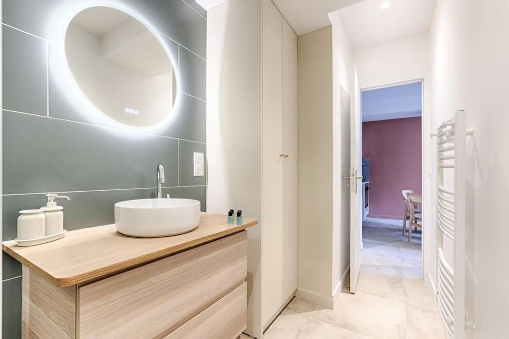 Mykeypers - Chic & Elegant Flat 2Br/6P- Republique Apartman Párizs Kültér fotó